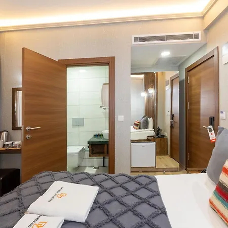 Double Dd Hotell 2*