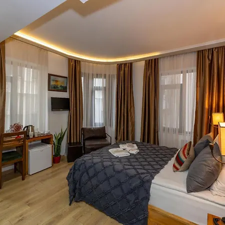 Double Dd Hotell 2*