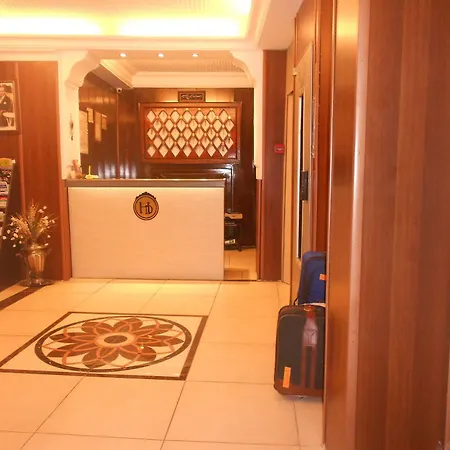 达布迪迪酒店 2*